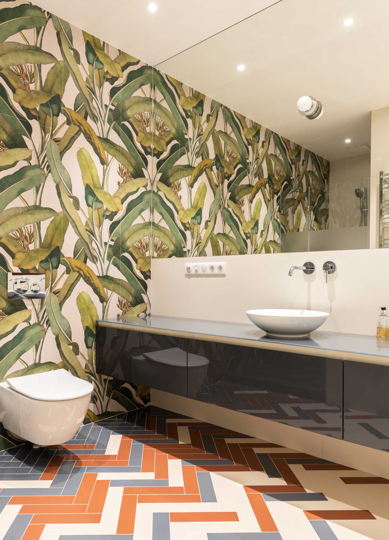 Mosaic tiles in a Blairgowrie shower